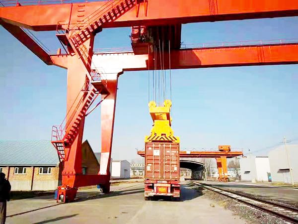 Rail Mounted Container Gantry Crane2