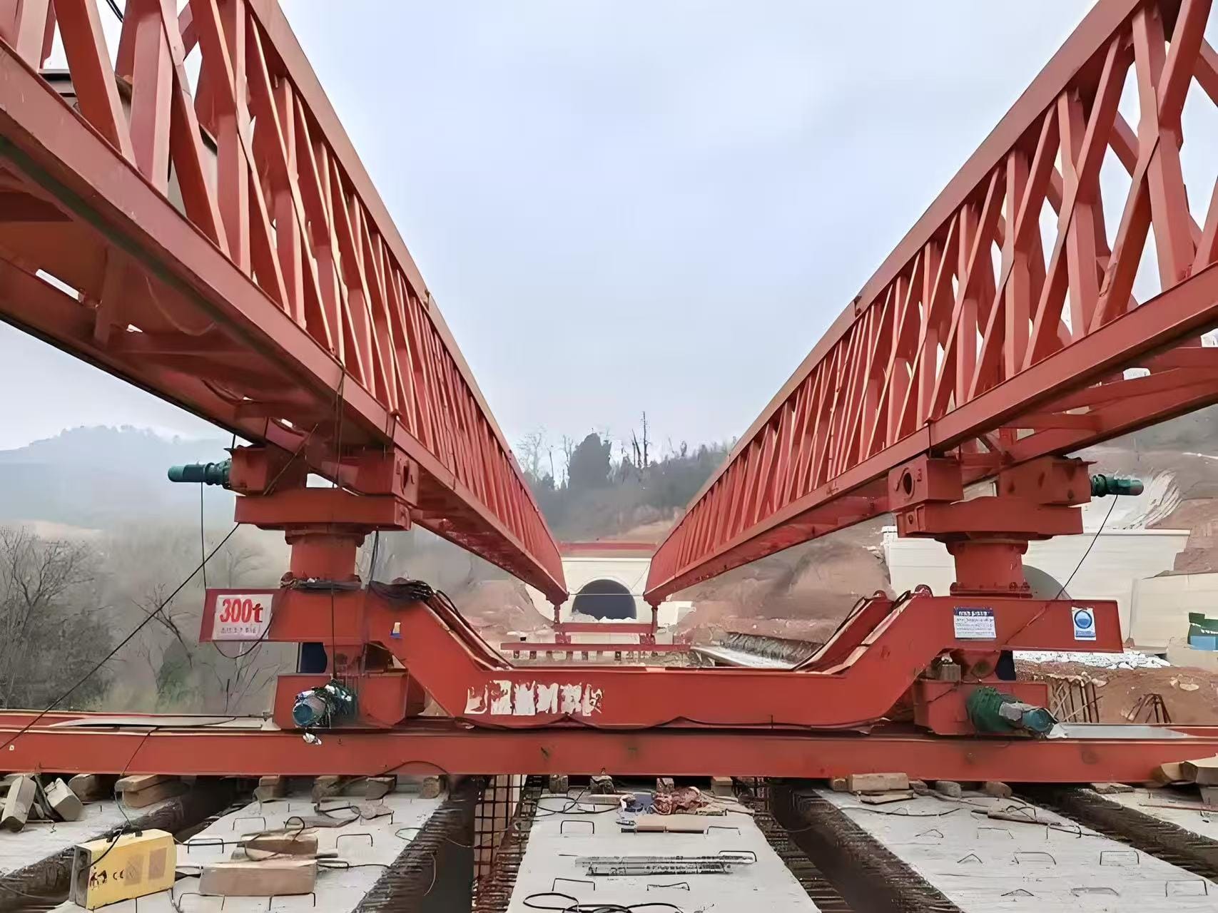 Bridge Girder Erection Machine1