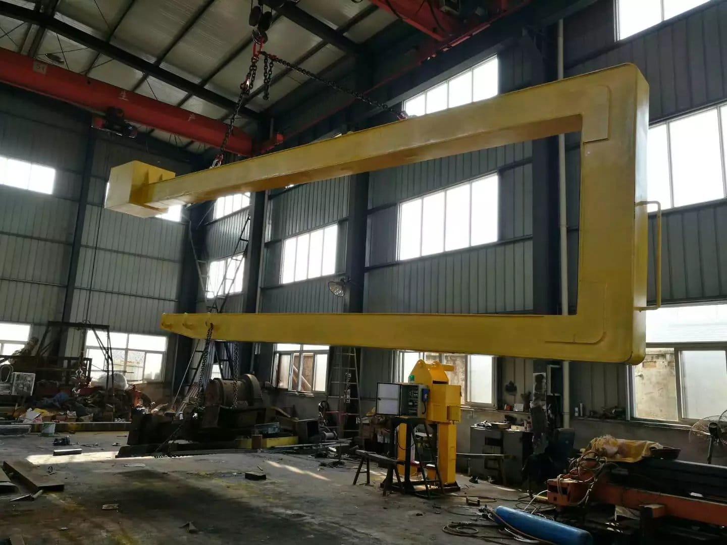 Crane C-Hook3