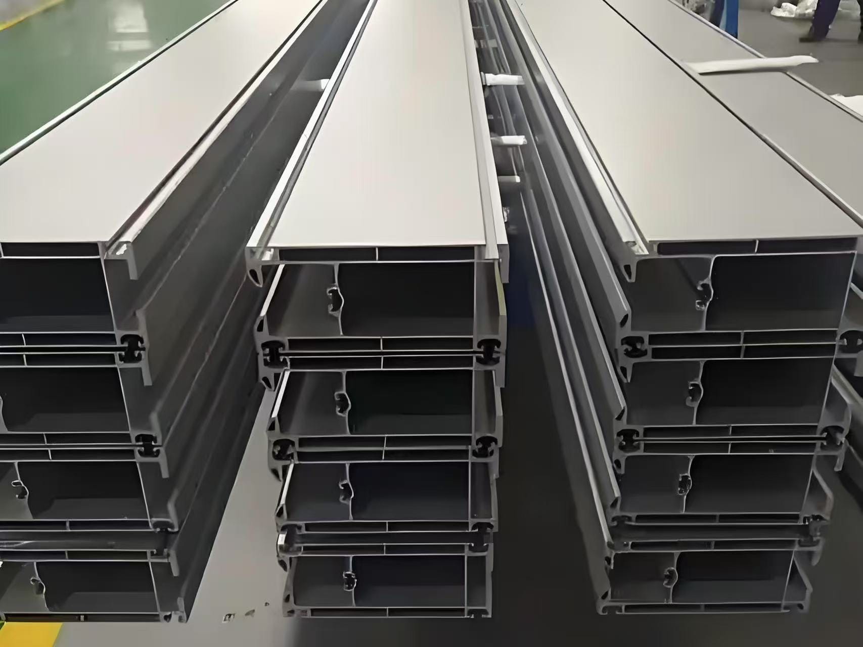 Crane Rail1