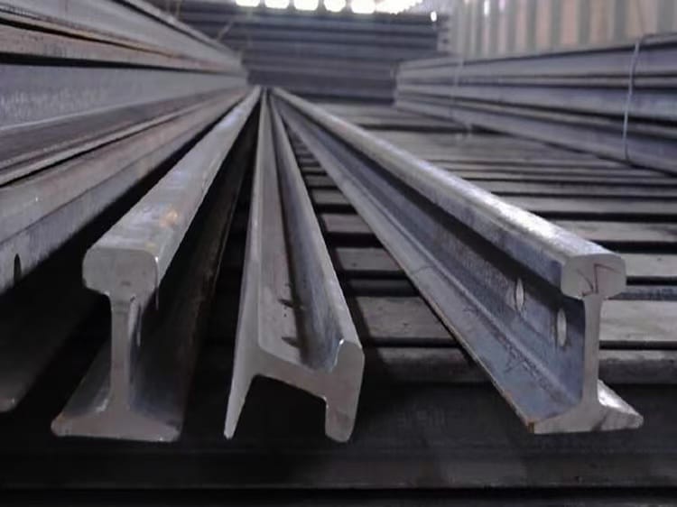 Crane Rail7